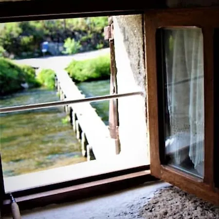 House With 2 Bedrooms In With Wonderful Lake View Enclosed Garden And Wifi 2 Km From The Beach Casa de Férias