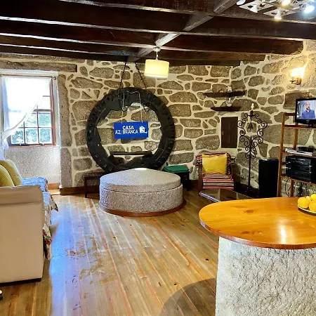 Casa de Férias House With 2 Bedrooms In With Wonderful Lake View Enclosed Garden And Wifi 2 Km From The Beach Castelo Do Neiva