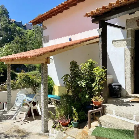 Casa de Férias House With 2 Bedrooms In With Wonderful Lake View Enclosed Garden And Wifi 2 Km From The Beach Castelo Do Neiva