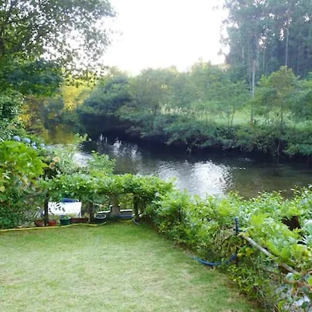 Vakantiehuis House With 2 Bedrooms In With Wonderful Lake View Enclosed Garden&wifi 2 Km From The Beach *