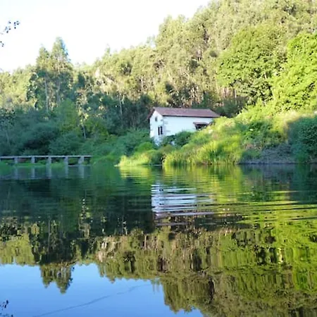 House With 2 Bedrooms In With Wonderful Lake View Enclosed Garden&wifi 2 Km From The Beach